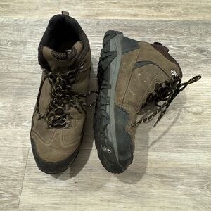 Khombu men’s boots - size 11